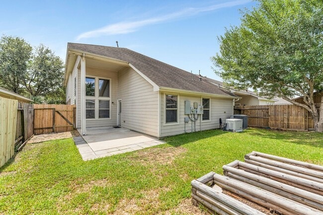 Building Photo - 16526 Whitaker Creek Dr
