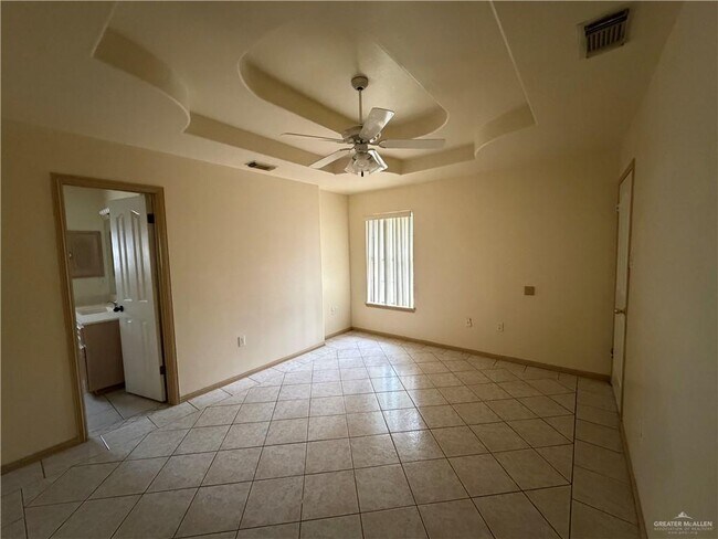 Building Photo - 25 N 7th St