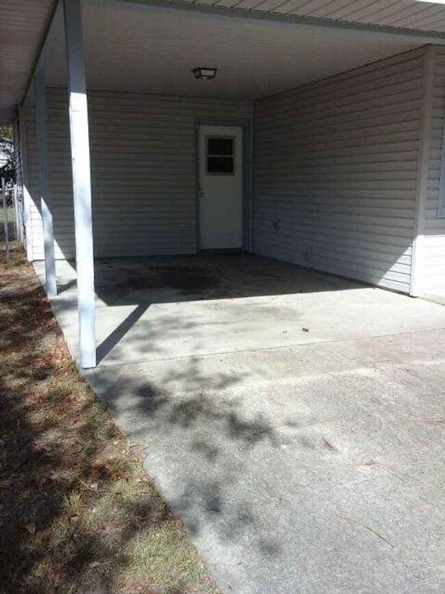 Building Photo - 209 Herty Ln