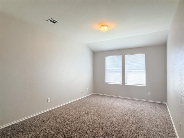 Building Photo - 670 Horn St