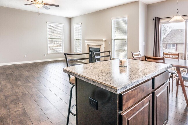 Building Photo - 6146 Dajana Dr