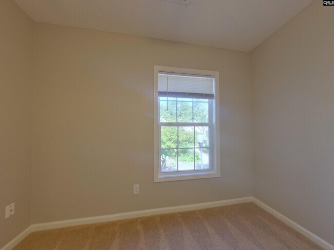 Building Photo - 116 Angel Garden Way