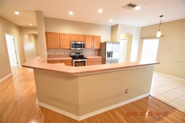 Building Photo - 813 Parsons Pointe St