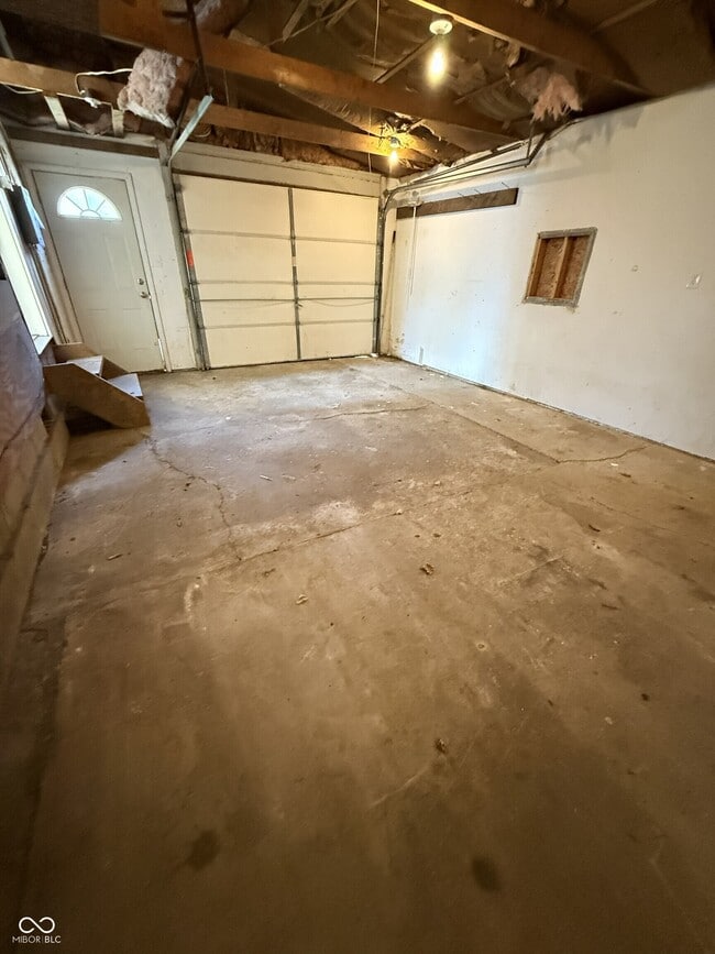 Building Photo - 122 N Routiers Ave