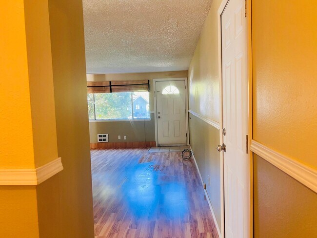 Building Photo - Charming 3BR/1BA w/ 1-car garage, long driveway, fenced yard, wood stove & shed/workshop.