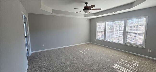 Building Photo - 350 Gaines Oak Way