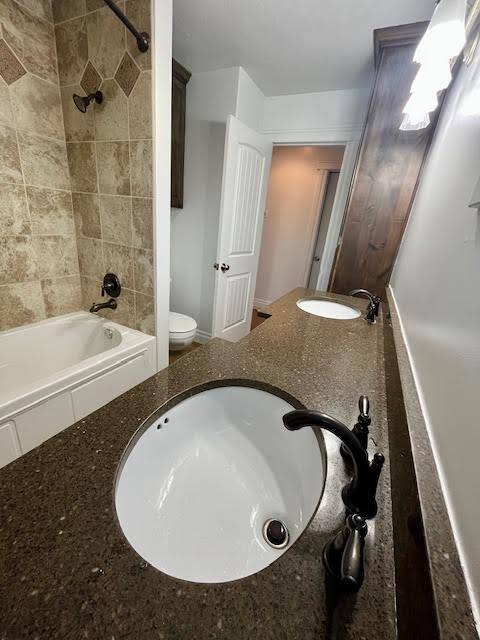 Building Photo - 185 E South Weber Dr