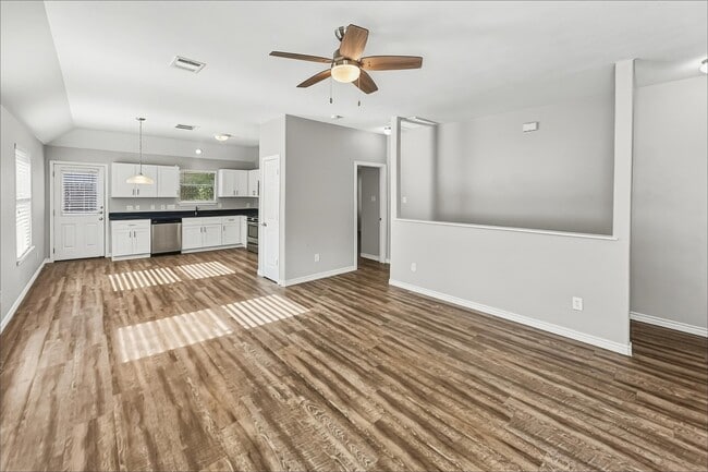 Building Photo - 13319 Ambrosa Dr