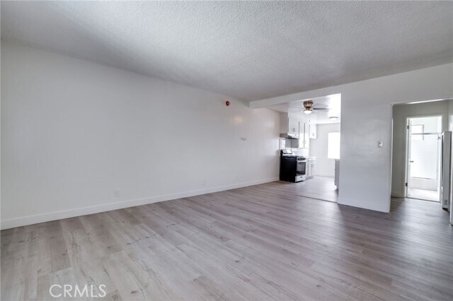 Building Photo - 3430 Elm Ave
