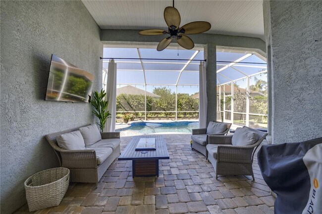 Building Photo - 5546 Whitehead St