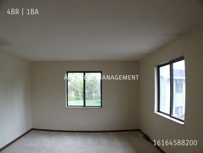 Building Photo - 5227 Rich St