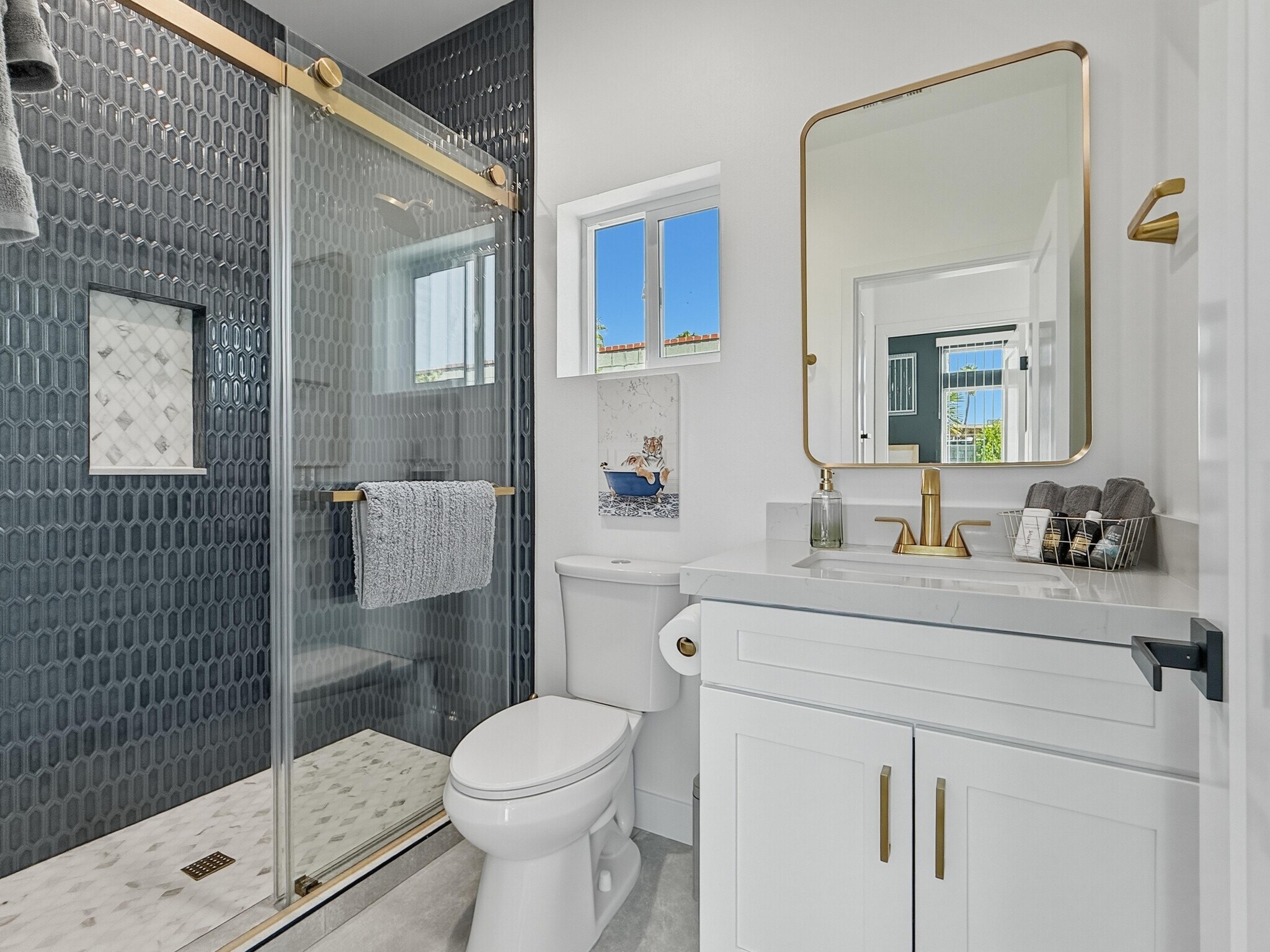 Building Photo - 2197 Jacques Dr