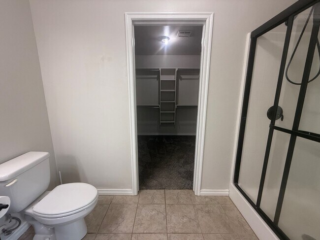 Building Photo - 11309 NW 99th St