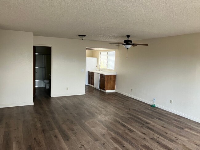 Building Photo - 173 Birch Ave