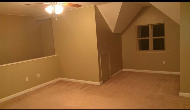 Building Photo - 3BR / 1.5BA House for Rent – Northside Pittsburgh