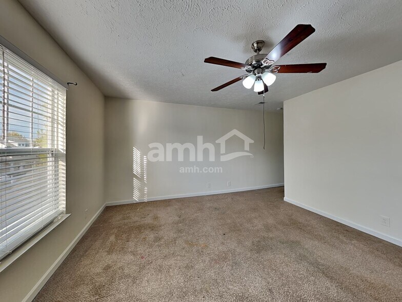 Building Photo - 3468 Chandler Cove Way