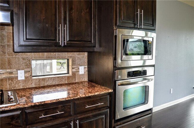 Building Photo - 117 Calima Cove