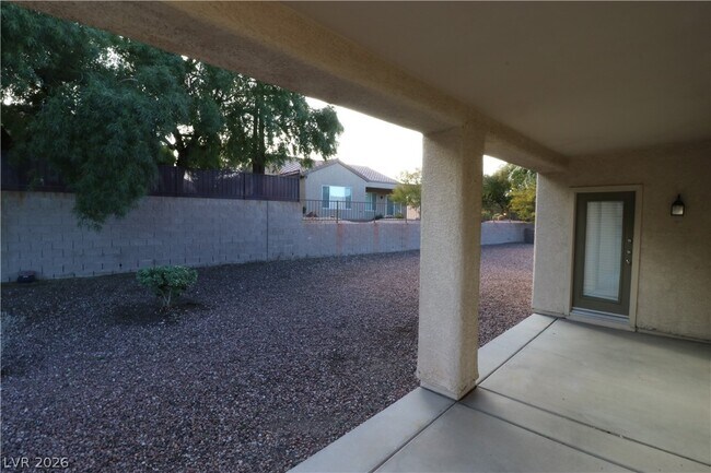 Building Photo - 2169 Shady Side Ct