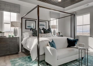 Building Photo - 12801 Galapago St