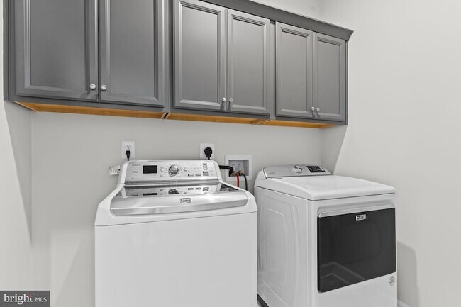 Building Photo - 12600 Coventry Mnr Wy