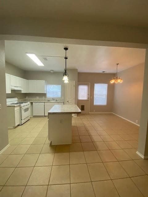 Building Photo - 16802 Pine Castle Dr