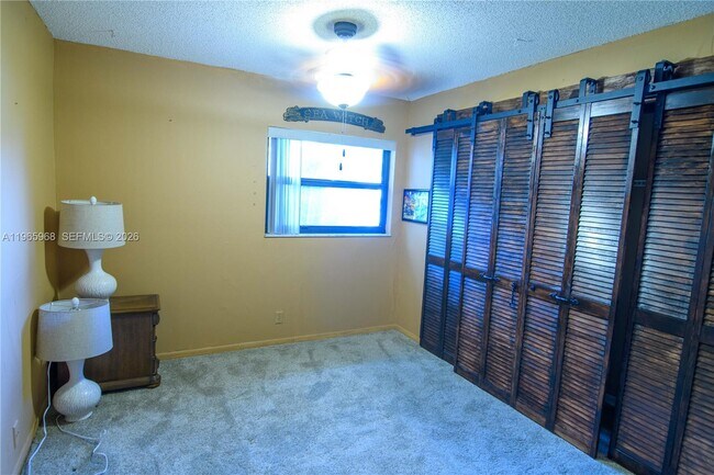 Building Photo - 8044 NW 41 Ct