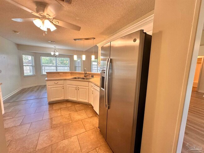 Building Photo - 3304 Tiller Ct