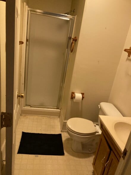 bathroom - 221 W Sibley St