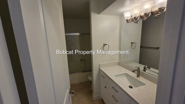 Building Photo - 1461 Hussman Ave