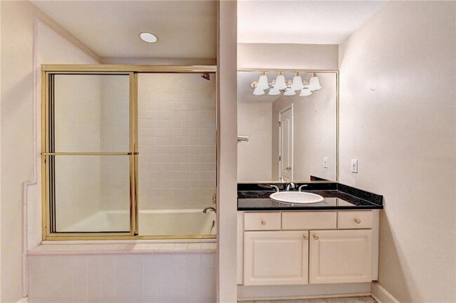 Building Photo - 3871 River Mansion Dr NW