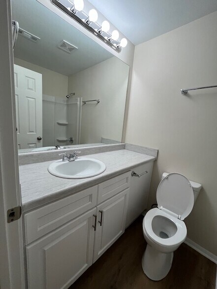 Building Photo - 6494 Bannor Ln