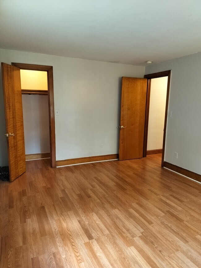 Building Photo - 126 Fanning St