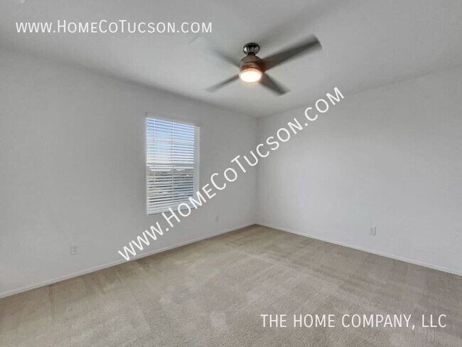 Building Photo - 7538 S Circulo Rio Blanco
