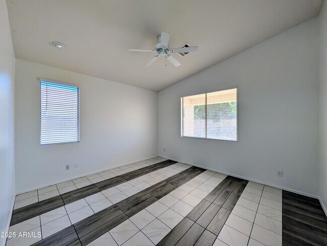 Building Photo - 3028 N 109th Ave