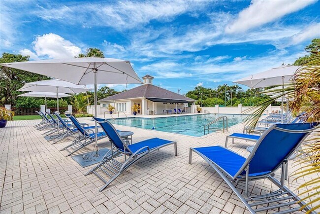 Building Photo - 4610 Royal Dornoch Cir