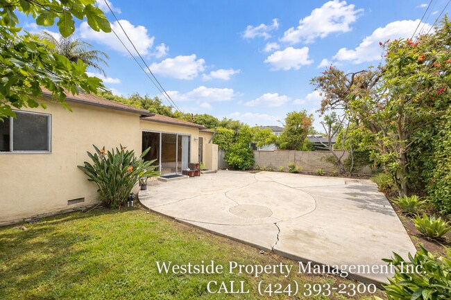 Building Photo - 4400 Vinton Ave