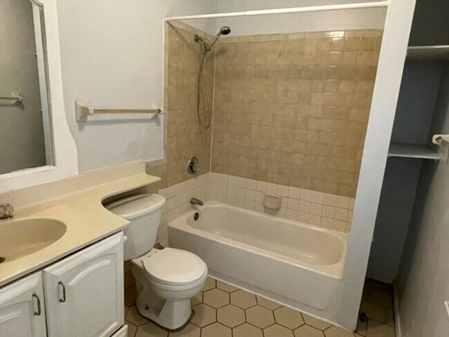 Building Photo - 4895 Badger Ave