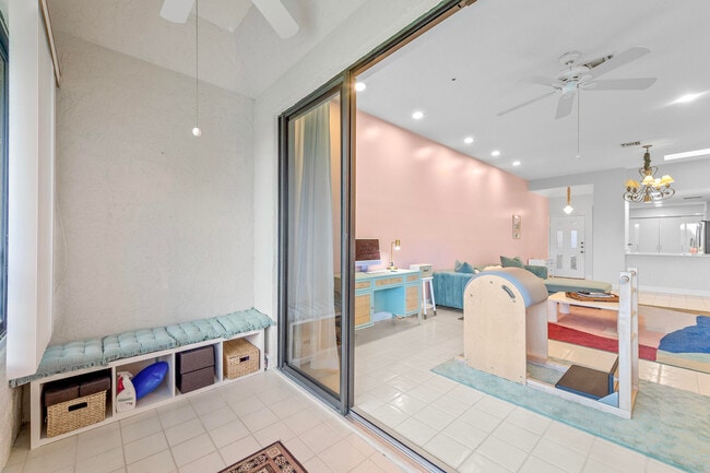 Building Photo - 7460 La Paz Blvd