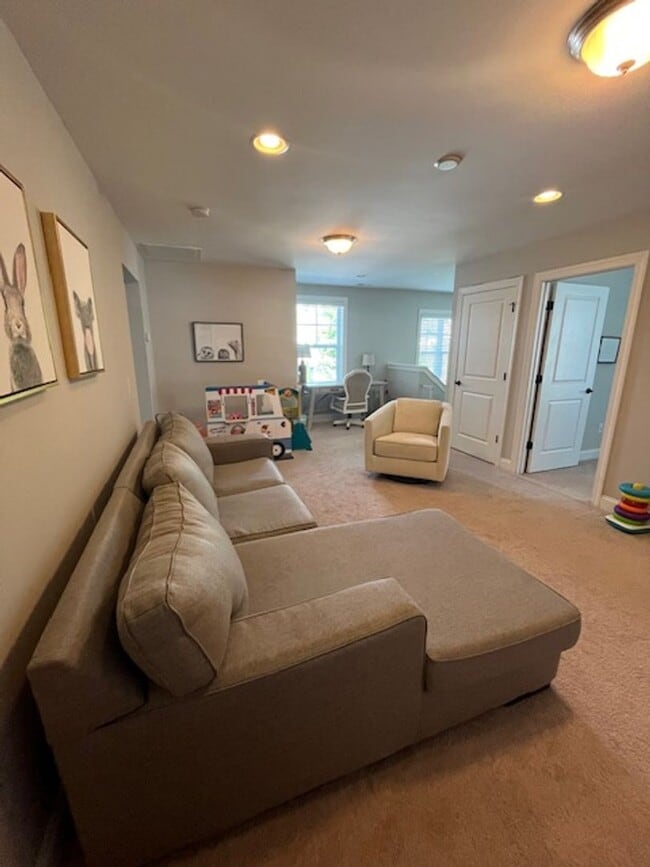 Building Photo - Unfurnished, Gorgeous 4-Bedroom in Leland!