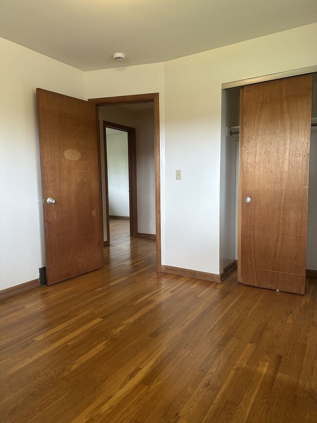 Building Photo - 3 Bed 2 Bath Home for Rent!