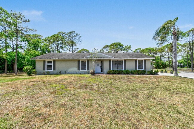 Building Photo - 15739 75th Way N