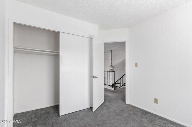 Building Photo - 3829 W Camino Del Rio