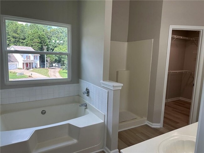 Building Photo - 3020 Arden Ridge Dr