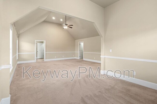 Building Photo - 1023 Iris Glen Dr