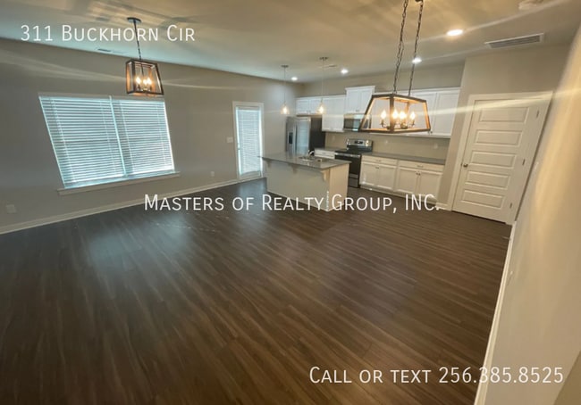 Building Photo - 311 Buckhorn Cir