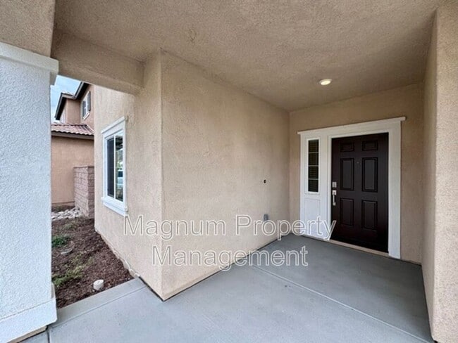 Building Photo - 31343 Autumn Blaze Dr