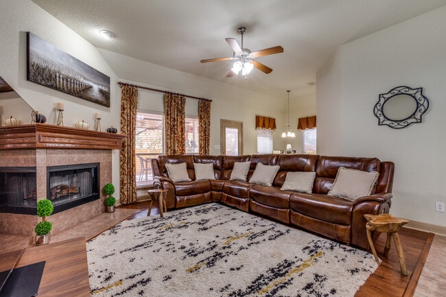 Building Photo - 5502 Waldon Walk