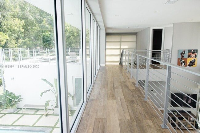 Building Photo - 6790 SW 72nd St