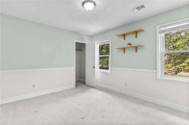 Building Photo - 1428 Brookcliff Dr