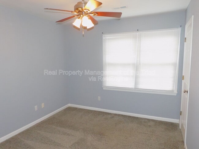 Building Photo - 5101 Mountain Ash Ct